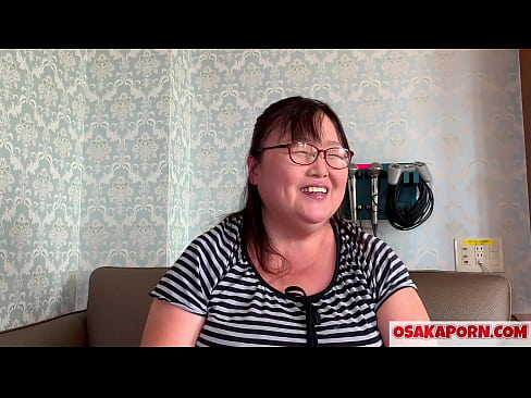 ❤️ Mama japoneză grasă își arată sânii uriași și se bucură de o jucărie sexuală. O mamă asiatică de 51 de ani vorbește despre experiența ei sexuală. Yukiko 1 OSAKAPORN milf grasă. ️❌  at us ro.slowheat.top ❌